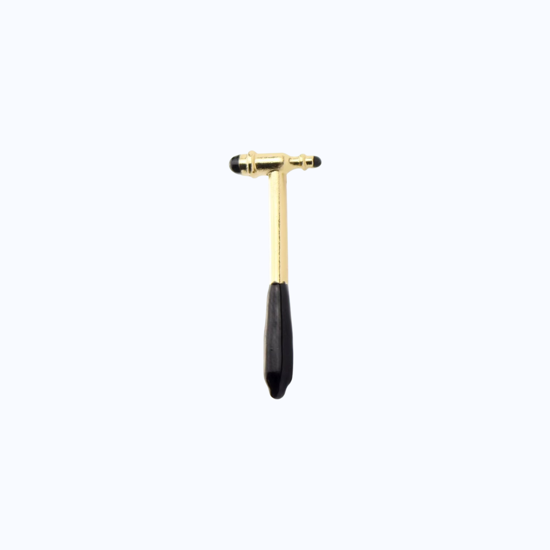 Pin Metálico Neuro Hammer