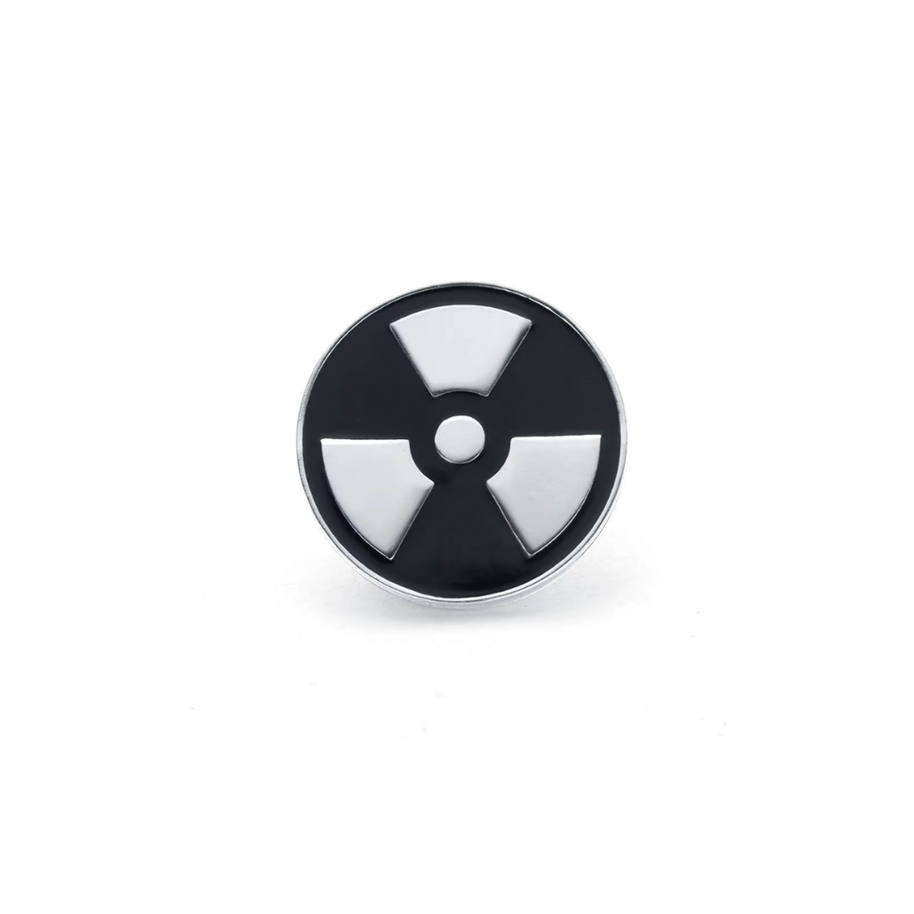 Pin Metálico Radiation Symbol